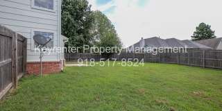 Gorgeous 4 Bedroom Remodel, Union Schools! Gallery 43