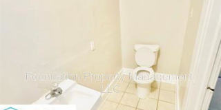2106 Court Avenue Gallery 11