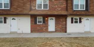 700 Westport Road Gallery 1