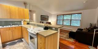 Historic Fort Ward Townhome on Bainbridge Island Gallery 5