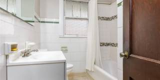 7005 Amherst Avenue Gallery 10