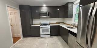 360 W South Orange Ave Gallery 1