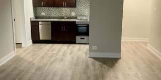 447 W Wellington Gallery 1