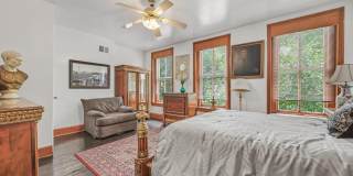 1205 4TH Street NW Gallery 25