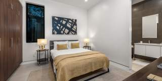 523 N Harper Ave Gallery 19