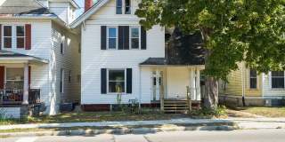 Spacious 3 Bed, 2 Bath in Newark - Move-In Ready Gallery 1
