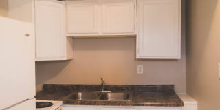 137 South Sheridan Avenue Gallery 7