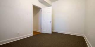 5901 S Michigan Ave Gallery 7