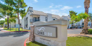 Lakeside Gallery 35