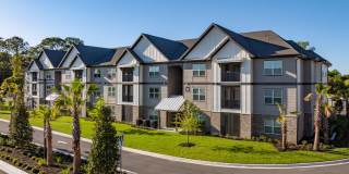 Riverwalk Grand Gallery 26