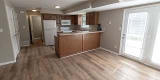 3 Bedroom Southside Duplex Gallery 7