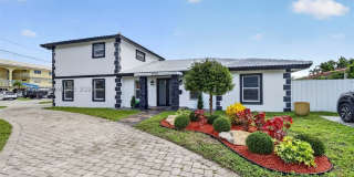 4720 Bayview Dr Gallery 1