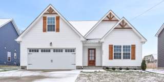 Pet Friendly Three Bedroom with Bonus! Gallery 1