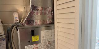 1851 NE 168th St Gallery 29