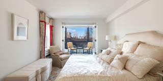 923 Fifth Avenue Gallery 1