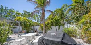 330 N Tessier Dr Gallery 49