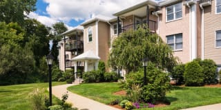 Waterfall Hills at Canton Gallery 32