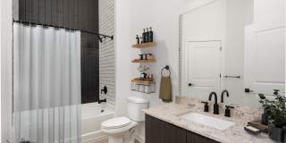 BRYKS Upper Westside Gallery 13