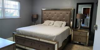 55 SE 14th Street Gallery 22