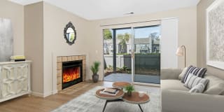 Lantern Cove Gallery 15