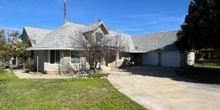 Peaceful Nuevo Living with Gated Driveway, Spacious Layout and Outdoor Living Gallery 1