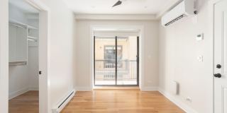 2237-41 N Bissell Gallery 4
