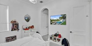 1516 Island Blvd Gallery 58