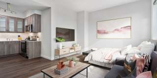 Maple Leaf Gallery 22