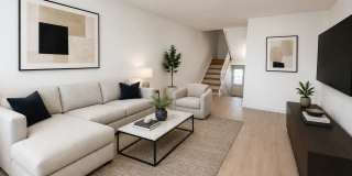 8877 N Swan Rd Gallery 1