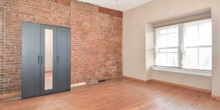 2350 S 10th Street Gallery 15