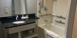 New Haven Village Suites Gallery 11