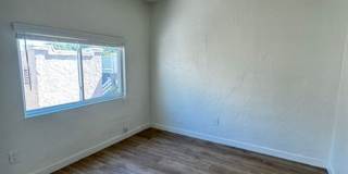2 Bedroom Beach cottage in Ventura Gallery 11