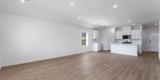 583 Arizona Street Gallery 8