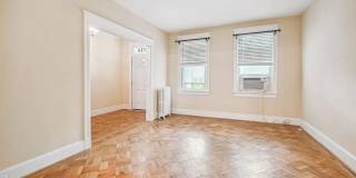 310 Taylor St NW Gallery 7