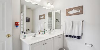 Elegant Home on Premium Lot in Piedmont South Stunning 4-bed, 4.5-bath home with 4,300+ sq. ft. Gallery 22
