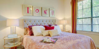 The Grove at Wilcrest Gallery 17