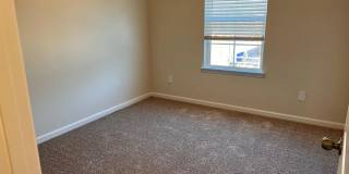 Room in 4 Bedroom Townhome at Lawyers Rd Gallery 26