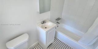 710 NE 85th St Gallery 4