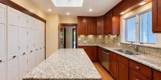 Sophisticated and Spacious Piedmont Craftsman Home Sophisticated and Spacious Piedmont Craftsman Home Gallery 10
