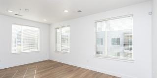 400 Element Gallery 33