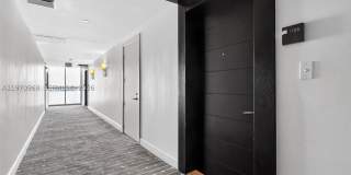 200 Biscayne Boulevard Way Gallery 31