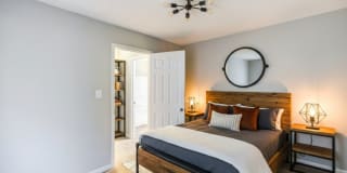 Triangle Park Apartments Gallery 19