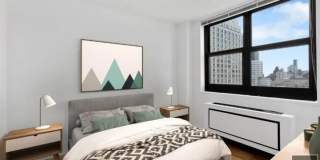 200 EAST 72 STREET Gallery 3