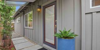 360 Fernando Ave Gallery 2