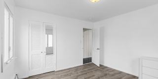 297 Highland Avenue Gallery 17