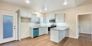 Just Built! Stunning 2-Bed Home with Modern Finishes in Lawton Gallery 1