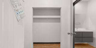 505 Central Gallery 4