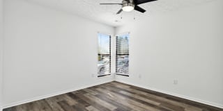 Highland Park Gallery 8