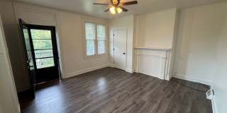 Beautiful and Spacious 3 Bedroom Home In West End Gallery 4