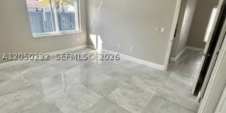 19853 NW 64th Pl Gallery 8